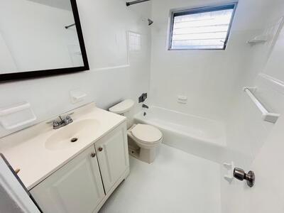 1241 W River Drive, Margate, FL 33063