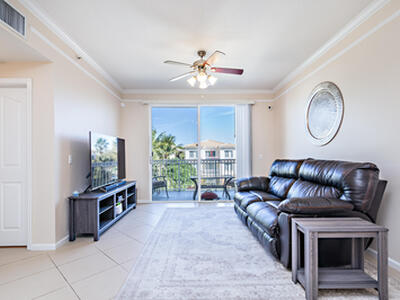 5308 Myrtlewood Circle E, Palm Beach Gardens, FL 33418