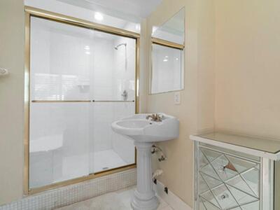 3 Ocean Lane, Palm Beach, FL 33480