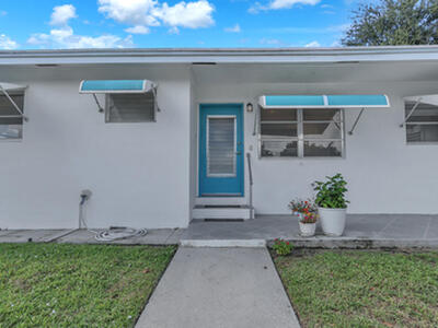 1952 Circle Drive, North Palm Beach, FL 33408