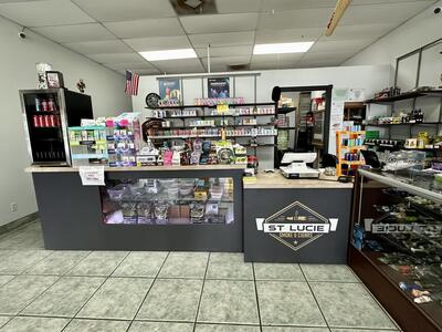 914 SW Gatlin Boulevard, Port Saint Lucie, FL 34953