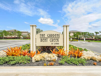 662 Carlyle Way, Fort Pierce, FL 34947