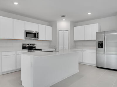 662 Carlyle Way, Fort Pierce, FL 34947