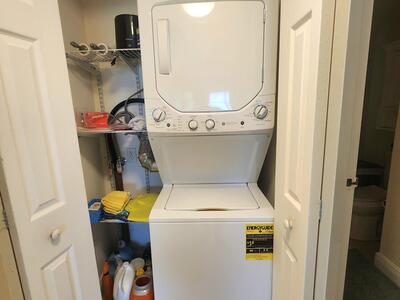 3755 Via Poinciana, Lake Worth, FL 33467