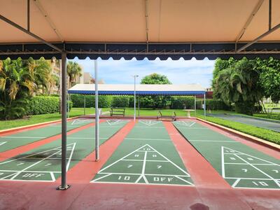 3755 Via Poinciana, Lake Worth, FL 33467