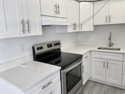 4901 NE 26th Avenue, Fort Lauderdale, FL 33308