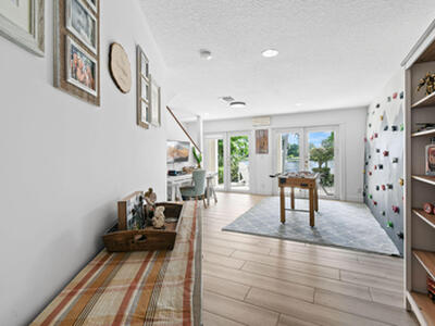 8110 W Lake Drive, Lake Clarke Shores, FL 33406