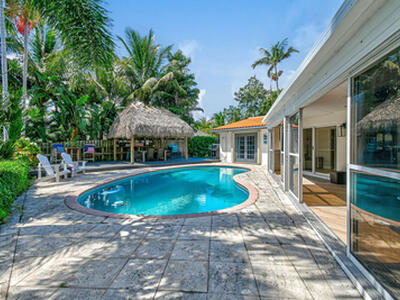 8110 W Lake Drive, Lake Clarke Shores, FL 33406