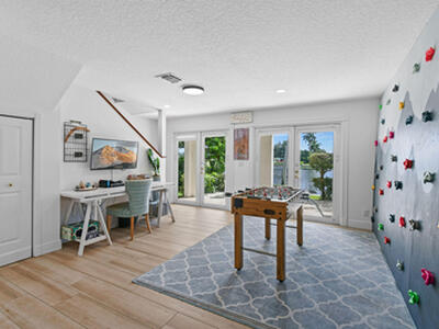 8110 W Lake Drive, Lake Clarke Shores, FL 33406