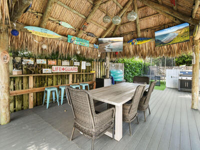 8110 W Lake Drive, Lake Clarke Shores, FL 33406