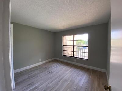 4700 Lucerne Lakes Boulevard, Lake Worth, FL 33467