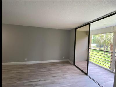 4700 Lucerne Lakes Boulevard, Lake Worth, FL 33467