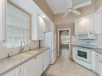 8120 E Paurotis Lane, Hobe Sound, FL 33455