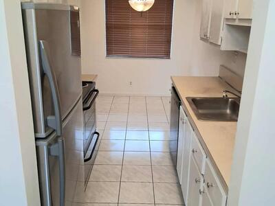 3301 NW 47th Terrace, Lauderdale Lakes, FL 33319