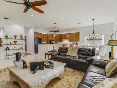 18951 Painted Leaf Court, Jupiter, FL 33458