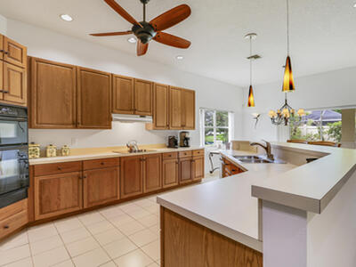 18951 Painted Leaf Court, Jupiter, FL 33458