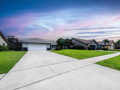 7515 Silver Woods Court, Boca Raton, FL 33433