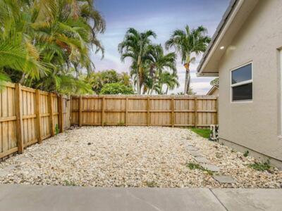 7515 Silver Woods Court, Boca Raton, FL 33433