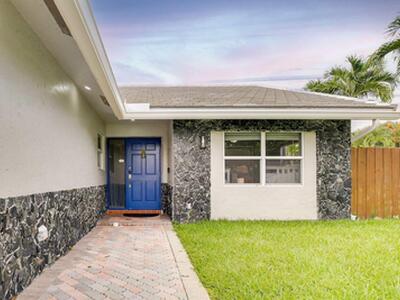 7515 Silver Woods Court, Boca Raton, FL 33433