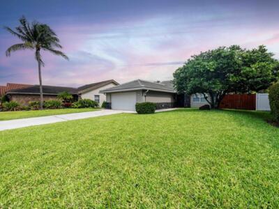 7515 Silver Woods Court, Boca Raton, FL 33433