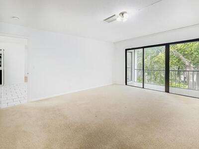 1739 Embassy Drive, West Palm Beach, FL 33401