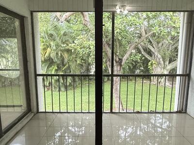 1739 Embassy Drive, West Palm Beach, FL 33401