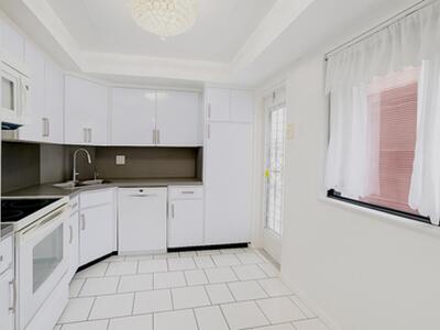 1739 Embassy Drive, West Palm Beach, FL 33401