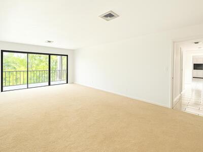 1739 Embassy Drive, West Palm Beach, FL 33401