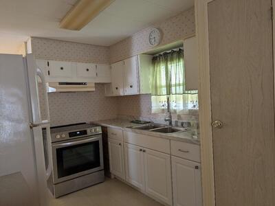 71 W Caribbean, Port Saint Lucie, FL 34952