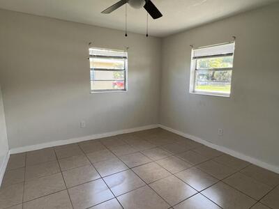 2650 Seneca Avenue, Fort Pierce, FL 34946