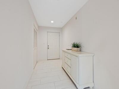 811 Oak Harbour Drive, Juno Beach, FL 33408