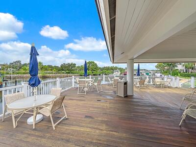 811 Oak Harbour Drive, Juno Beach, FL 33408