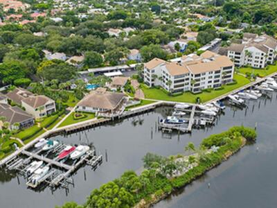 811 Oak Harbour Drive, Juno Beach, FL 33408