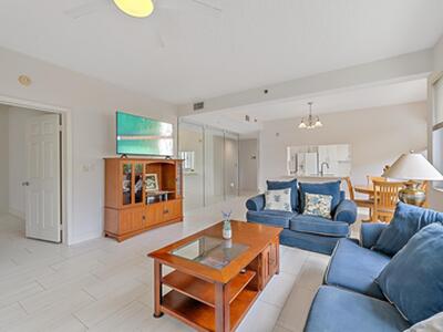 811 Oak Harbour Drive, Juno Beach, FL 33408