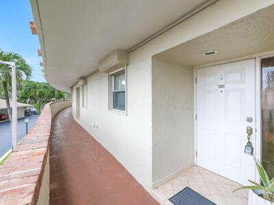 1537 E Hillsboro Boulevard, Deerfield Beach, FL 33441