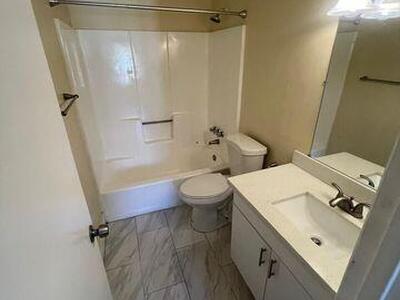 7951 Southgate Boulevard, North Lauderdale, FL 33068