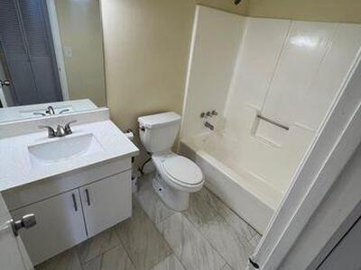 7951 Southgate Boulevard, North Lauderdale, FL 33068