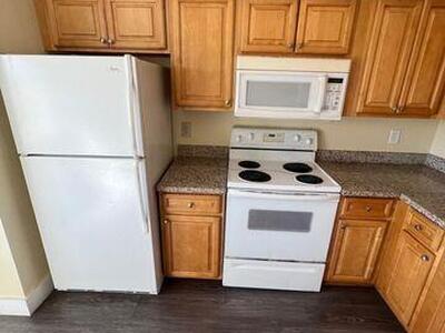 7951 Southgate Boulevard, North Lauderdale, FL 33068