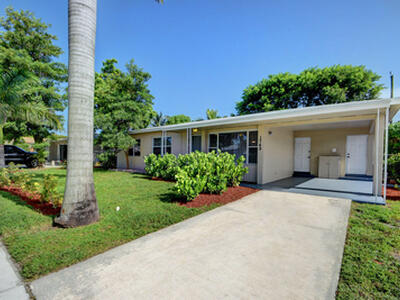 1749 15th Avenue N, Lake Worth Beach, FL 33460