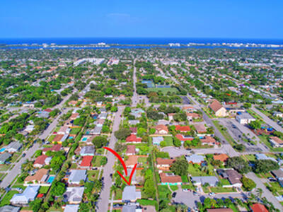 1749 15th Avenue N, Lake Worth Beach, FL 33460