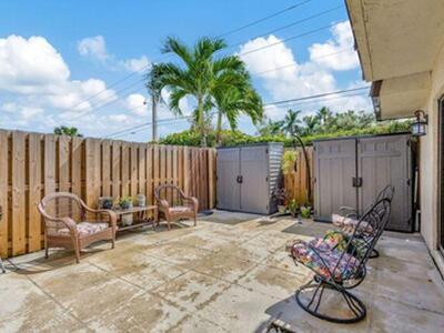 1530 N Forest Lakes Circle B Circle, West Palm Beach, FL 33406