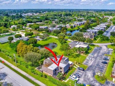 1530 N Forest Lakes Circle B Circle, West Palm Beach, FL 33406