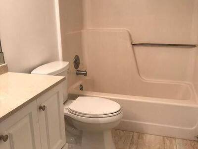 21950 Soundview Terrace, Boca Raton, FL 33433