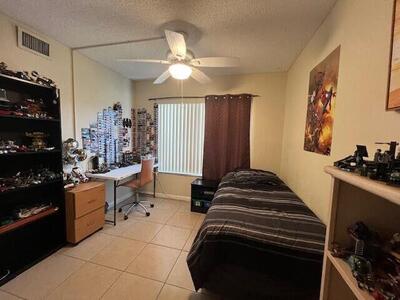 21950 Soundview Terrace, Boca Raton, FL 33433