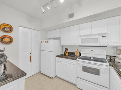 248 Village Blvd Boulevard, Tequesta, FL 33469