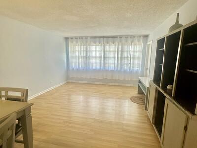 330 SE 2nd Street, Hallandale Beach, FL 33009