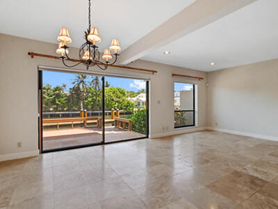 800 Andrews 3 Avenue, Delray Beach, FL 33483