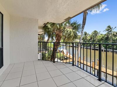 800 Andrews 3 Avenue, Delray Beach, FL 33483