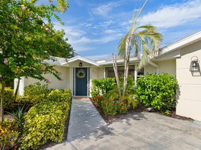 1229 SW Dyer Point Road, Palm City, FL 34990