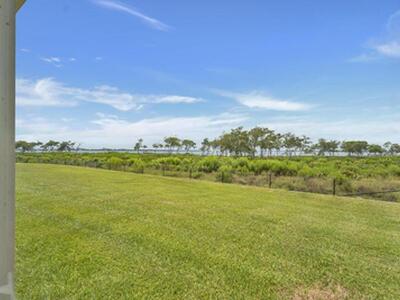 27 Harbour Isle Drive W, Fort Pierce, FL 34949